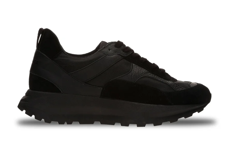 Novesta Flux Black