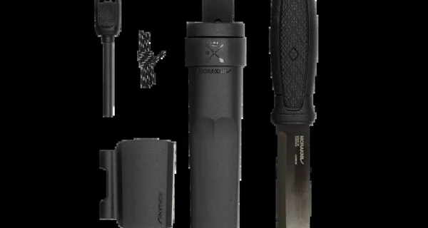 Morakniv Garberg BlackBlade (C) with Survival Kit