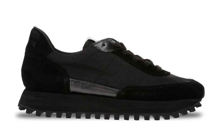 Marathon Runner S.Trail Black