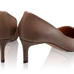 Mid-heel Pointed Toe Pumps 8220 8220 Vitello Palude