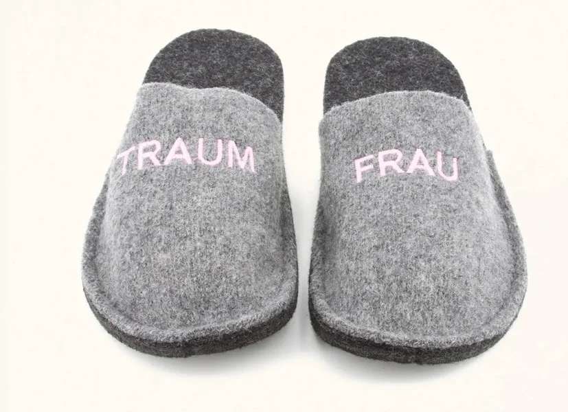 Happy "TRAUM FRAU"