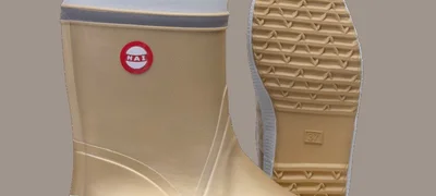 Hai Shiny boot metallic shades