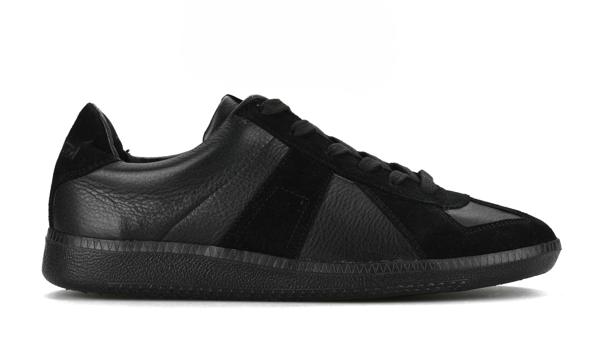 Gat All Black