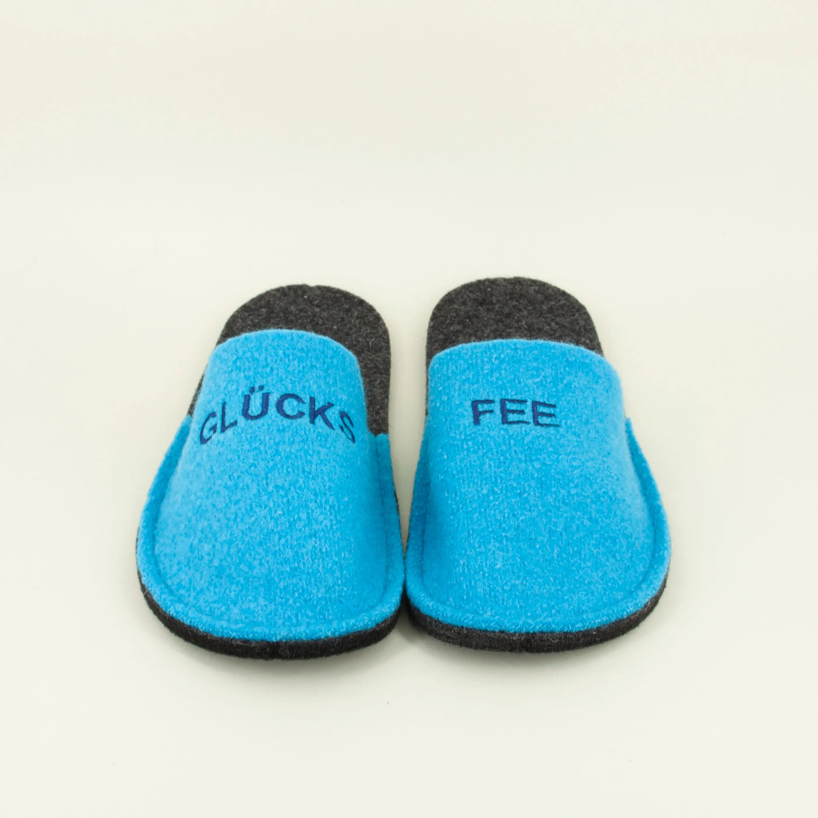 Happy *GLÜCKS FEE*