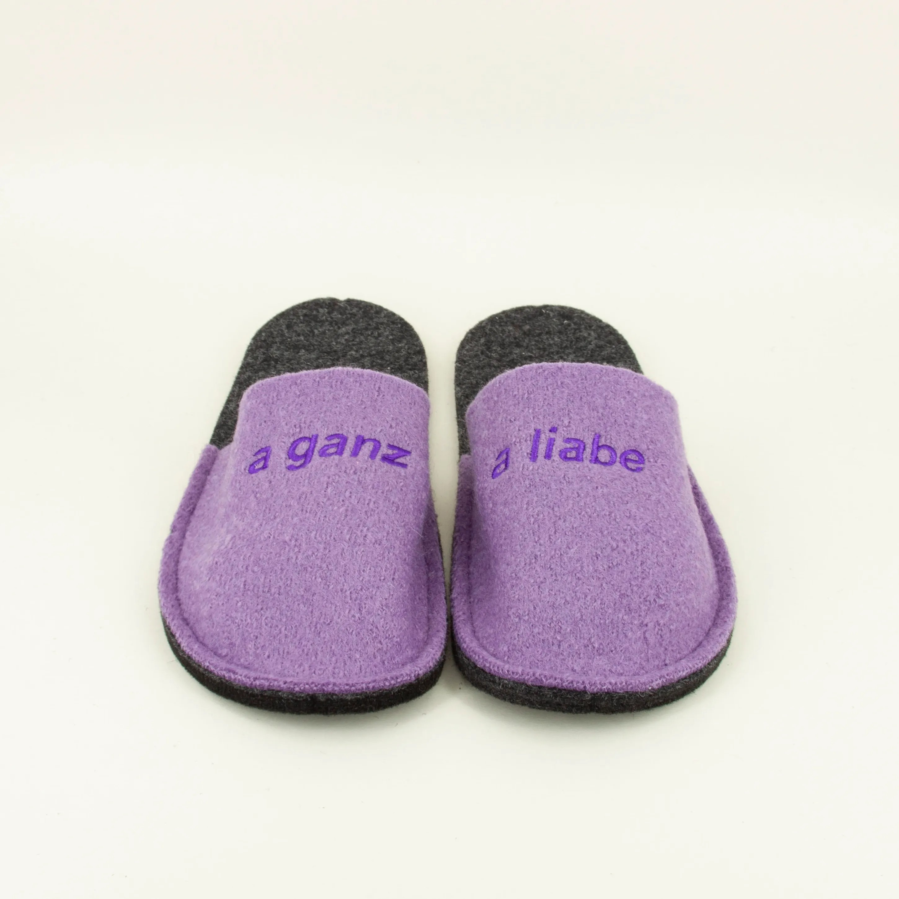 Happy "a ganz a liabe"