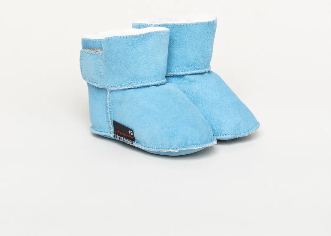 Lammfell-Stiefel