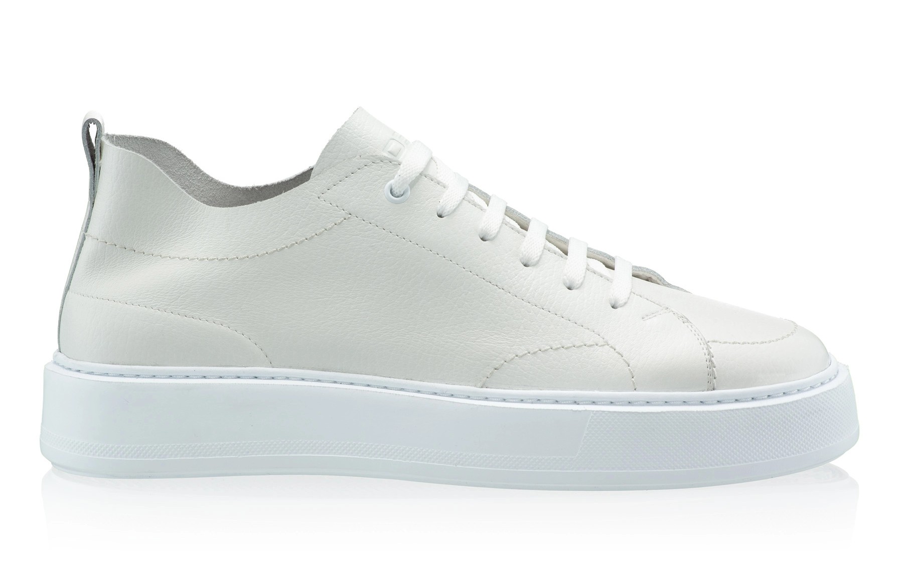 Men Sport Shoes 7711 Bottalato White